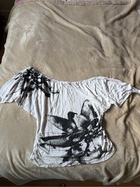 Women's y2k Off-Shoulder Floral Tunic Top - White with Black Print